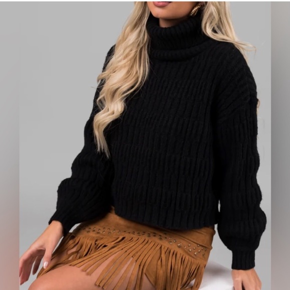 Vera Moda Women’s Mock-neck Chunky Black Sweater - Picture 3 of 8